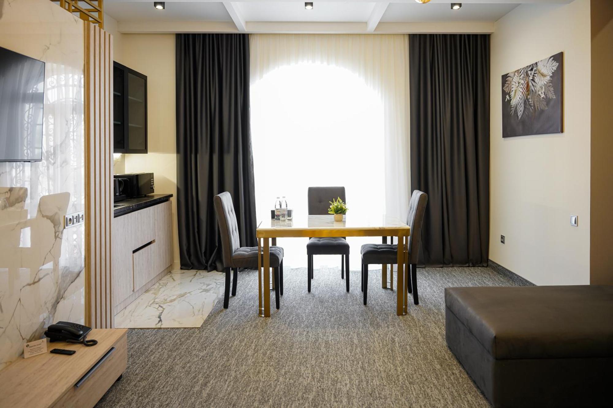 Dynasty Hotel & Spa يريفان المظهر الخارجي الصورة